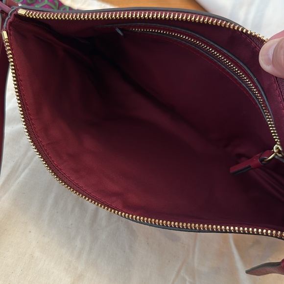 Tory Burch wristlet - Picture 6 of 7